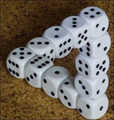 dices_optical_illusion.jpg